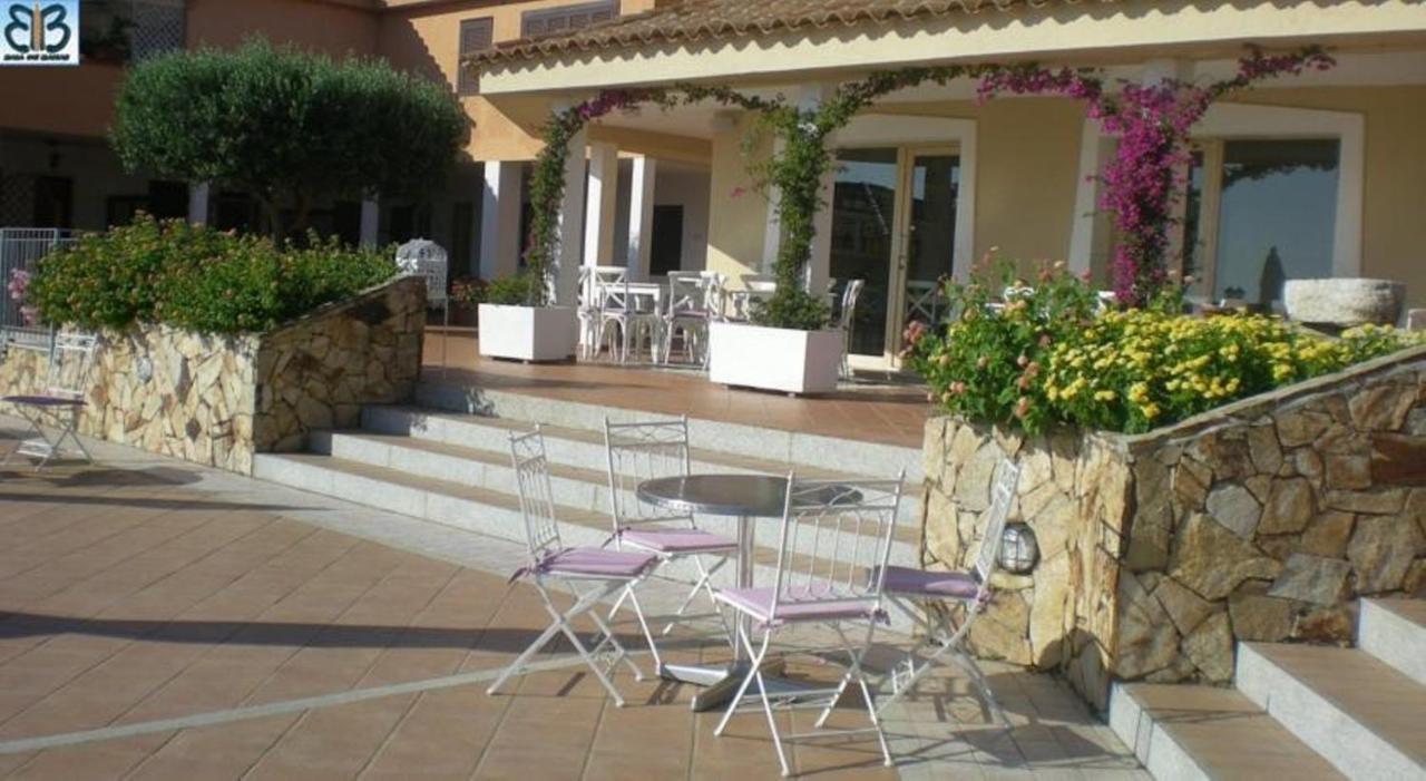 Baia De Bahas - Apartments & Resort Marinella  Exterior foto